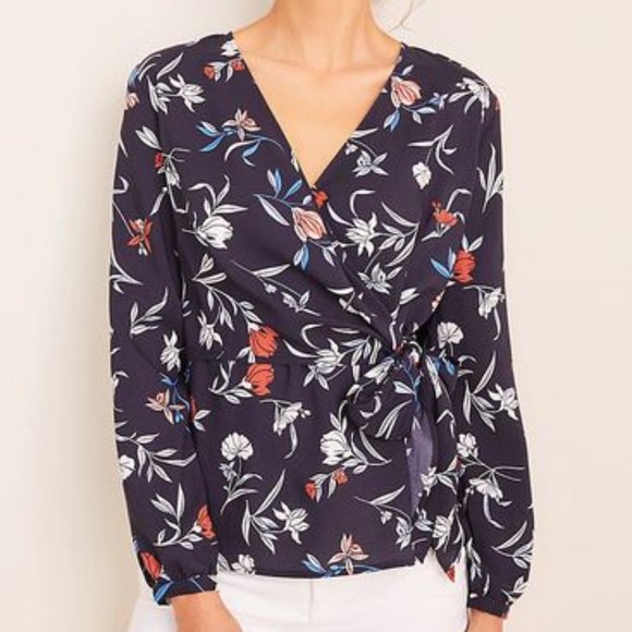 Ann Taylor Tops - Ann Taylor Floral Belted Wrap Top Sz 2